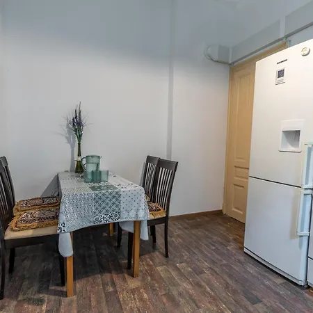 Central Heritage 3-br