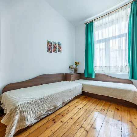 Central Heritage 3-br * Sofia