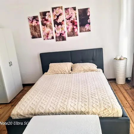 Апартаменты Central Heritage 3-br *